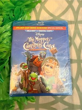 10/$25 • Disney The Muppets Christmas Carol Blu-Ray